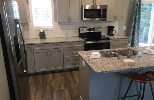 Douglas Condo | 2 bedroom/2 bathroom condo with pool access