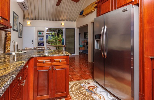 Estate Lovenlund Condo | 2 Bedroom 2 Bathroom Condo Stunning Ocean Views in a Guarded Community