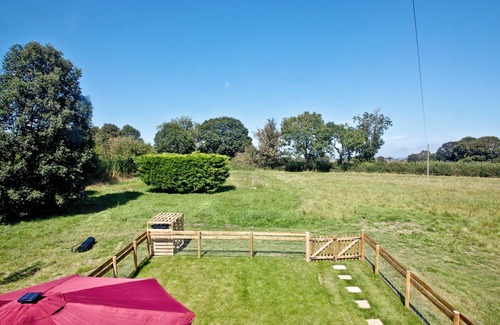 Marnhull Cabin | 2 bedroom accommodation in Sturminster Newton