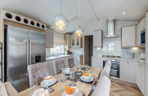 Pendine Cottage | 2 bedroom accommodation in Pendine, near Laugharne and Llansteffan