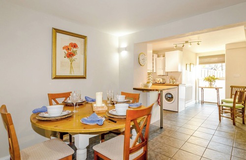 Easton on the Hill Cottage | 2 bedroom accommodation in Easton On The Hill, near Stamford