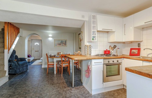 Easton on the Hill Cottage | 2 bedroom accommodation in Easton On The Hill, near Stamford