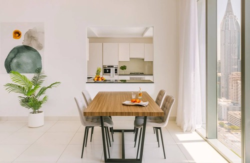 Sheikh Zayed Road Apartment | 2 Bedroom Apartment w/Burj Khalifa View Downtown