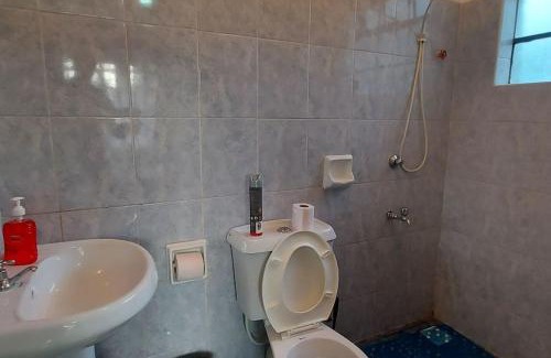 Athi River Apartment | 2 bedroom Apt 20 min to JKIA Airport,SGR Train St.