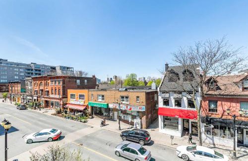 Central Hamilton Apartment | 2 Bedroom Apt Near Downtown - King Bed Netflix