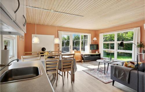 Skovmose House | 2 Bedroom Awesome Home In Sydals