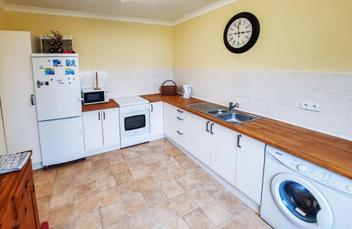 Chelun House | 2 bedroom awesome home in Chelun