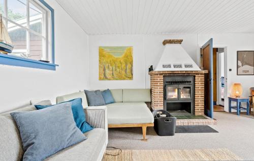 Bisserup House | 2 Bedroom Beach Front Home In Rude