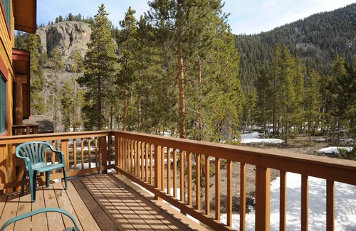 Keystone Condo | 2 Bedroom Condo | Rustic Charm and Great Amenities