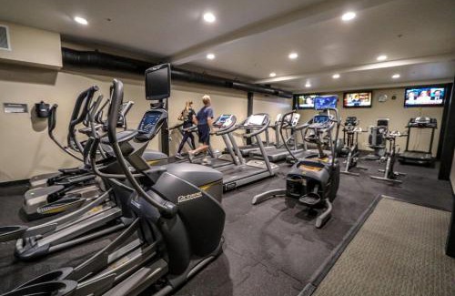 Mammoth Lakes Apartment | 2 Bedroom Condos at Mammoth Estates - Near Mammoth Village!
