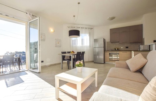 Moneglia Apartment | 2 bedroom cozy apartment in Moneglia