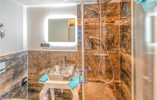 Mettmann Apartment | 2 Bedroom Cozy Apartment In Mettmann