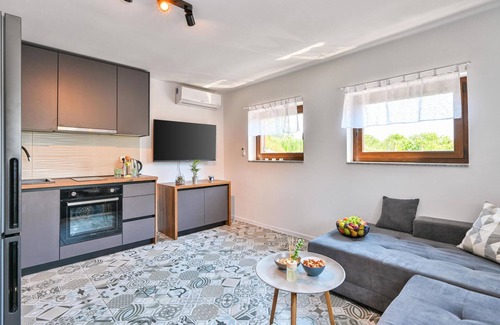 Kobasicari House | 2 bedroom cozy home in Kobasicari