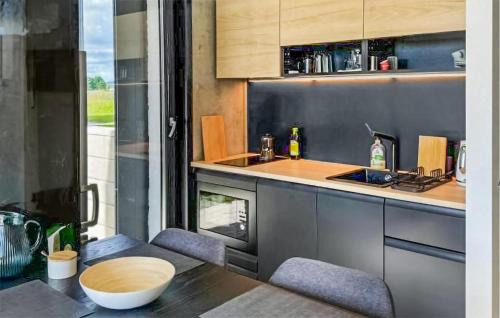 Lokciowe House | 2 Bedroom Cozy Home In Lokciowe