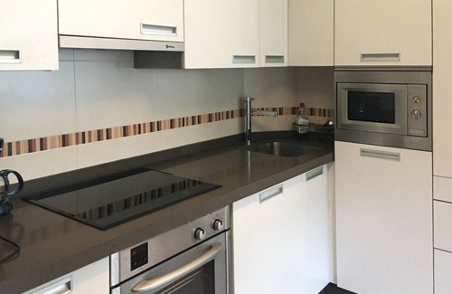 Porto do Barqueiro Apartment | 2 bedroom gorgeous apartment in Mañon