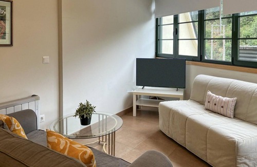 Porto do Barqueiro Apartment | 2 bedroom gorgeous apartment in Mañon