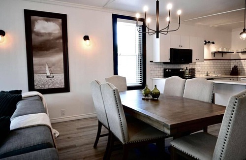 Alma Apartment | 2 bedroom home, Sleeps 6