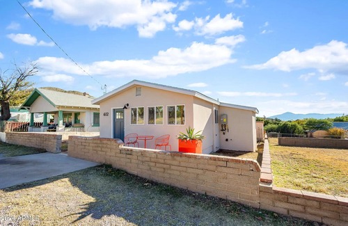 Bisbee House | 2-bedroom house in enchanting Bisbee with AC and front and rear decks.
