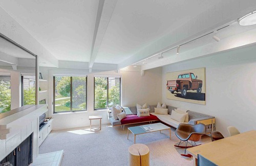 Sun Valley Condo | 2 bedroom + Loft with two twin beds ; 2 bathrooms; sleeps 6