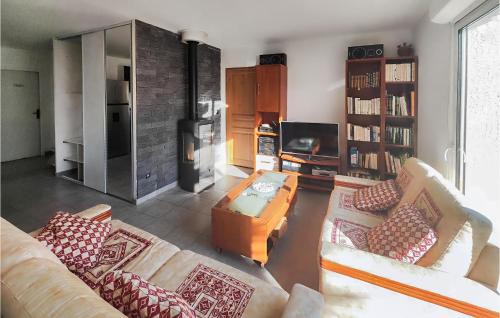 Cessenon-sur-Orb House | 2 Bedroom Nice Home In Cessenon-Sur-Orb