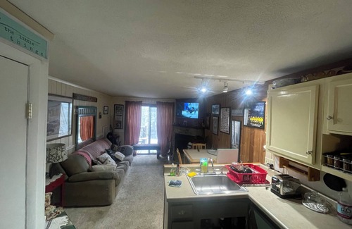 Snowshoe Condo | 2 Bedroom ski in/out condo in Snowshoe, Wv.