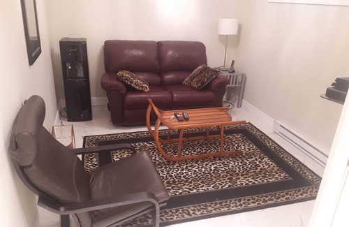 Timberlea Apartment | 2 Bedroom Suite Fully Furnished with 'BIDET' and plenty of Toilet Paper