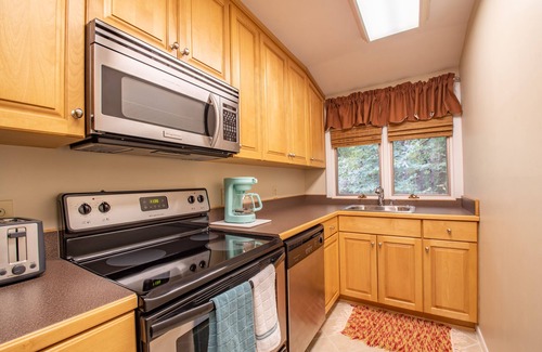 Lake Geneva Condo | 2 bedroom suite with resort facilities.