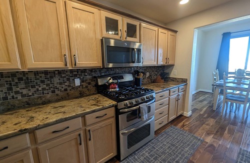 Greenehaven House | 2 Bedroom Town Home with Unobstructed Views of Lake Powell in Dark Sky Community