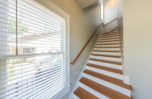 Highland Park House | 2 bedroom unit near downtown
