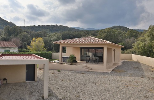 Ventiseri Villa | 2-bedroom villa with spa and heated pool