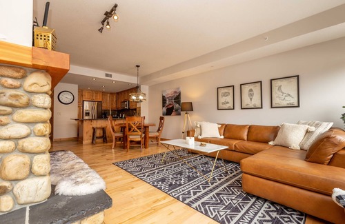 Canmore Condo | 2 Bedrooms, 2 Baths, Sleeps 4+1, short walk to Main St., stunning mountain views