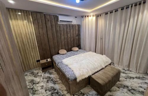 Lagos Mainland Apartment | 2 Bedrooms for shortlet