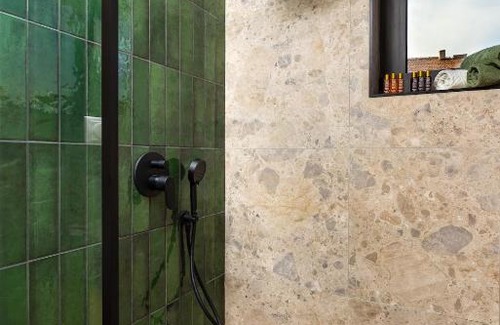 Plovdiv Center Apartment | 2 BR Apt Dzhendem Tepe 2 Parking Spots in Plovdiv next to MU