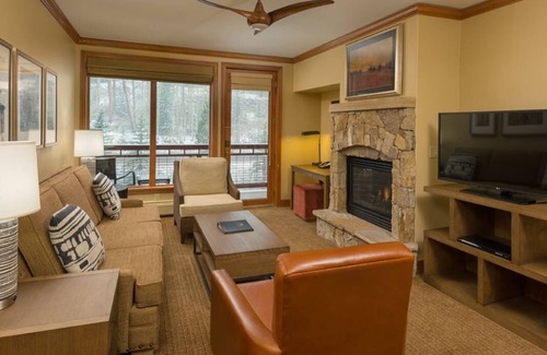 Four O'Clock Hotel | 2 BR at the Valdoro Resort in Breckenridge, Co