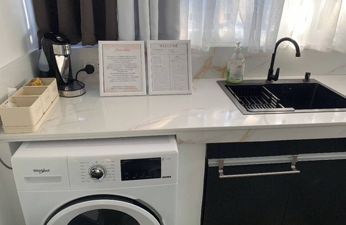 Antipolo Condo | 2 BR condo w/BREAKFAST PARKING NETFLIX DISNEY+ WIFI AND TOILETRIES