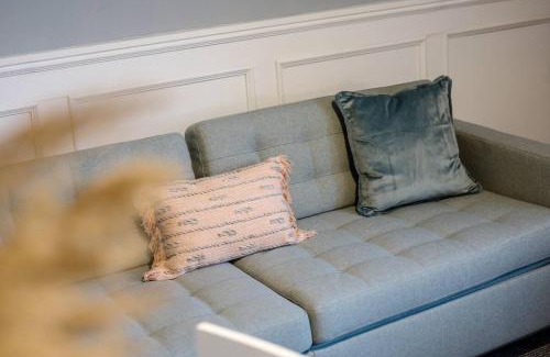 Rossendale Apartment | 2 BR House By Eason Stays Short Lets & Serviced Accommodation Rossendale With Free Parking