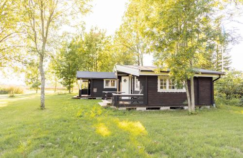Kastlosa House | 2 Cabins with panoramic window, A Hiker's and Birdwatcher's Paradise