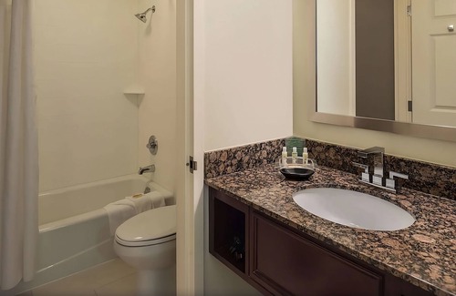 O'Hare Hotel | 2 Comfortable Units, Complimentary Airport Shuttle, Pets Allowed!