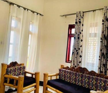 Masaka House | 2 Envubu Cottage - Benanda Forest Resort