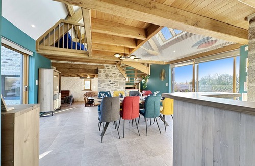 Bourg-Blanc Villa | 2 Gîtes à la campagne 14 pers, piscine, jacuzzi