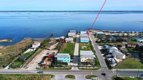 Flour Bluff House | 2 Homes Sleeps 16 Shared PoolBoat Dock Laguna Village Serenity by AvantStay