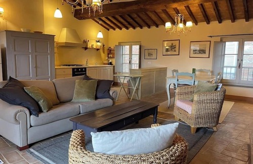 Citta della Pieve Apartment | 2 King Bed, 2 Full Bathroom Apartment in Città della Pieve, Umbria - Tuscany