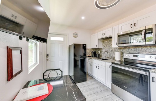 Madeira Beach Cottage | 2 Mi to Beach: Hideaway w/Shared Pool in St Pete!