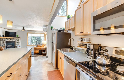 Zephyr Cove House | 2 Mi to Beaches & Trails: Tahoe Area Home w/Sauna