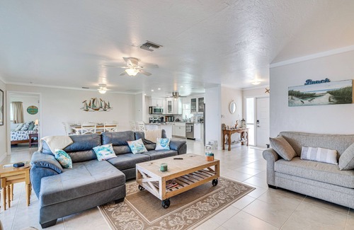 Iona House | 2 Mi to Bunche Beach, Waterfront Fort Myers Home