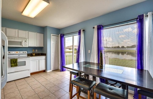 Wesley Chapel South House | 2 Mi to Epperson Lagoon Home with Private Yard