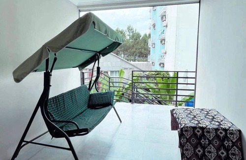 Kobuleti Apartment | 2 Minutes Away From the Beach, Thru a Park