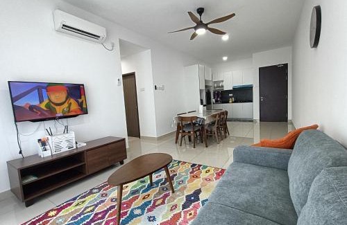 Bandar Penawar Apartment | 2 Parking Comfy Condo Desaru Town PoolNetflix