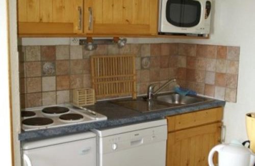 Prapoutel Apartment | 2 pièces cabine, pied des pistes, 5 pers, balcon - FR-1-557-69