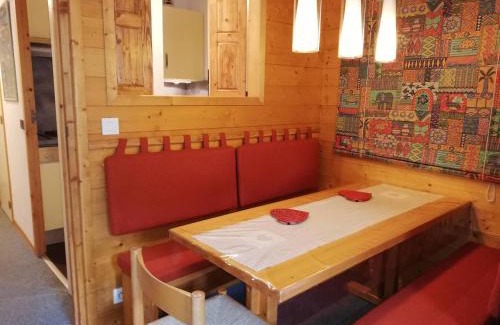 Les Avanchers-Valmorel Apartment | 2 pièces, skis aux pieds, proche commerce et télécabine - FR-1-356-224